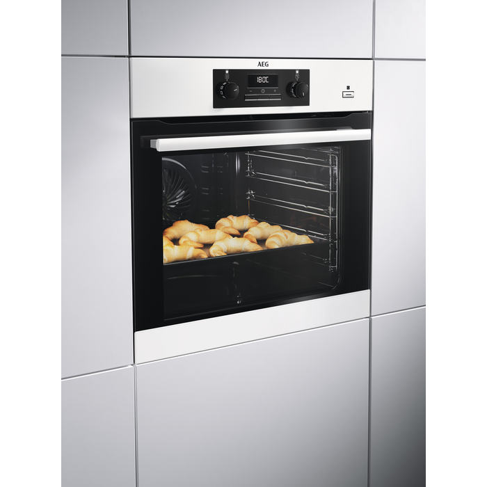 AEG - Erillisuuni - BEB351010W