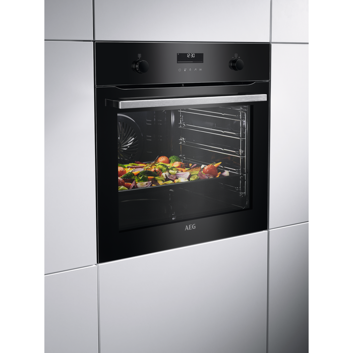 AEG - Pyrolyysiuuni - BXP6200B