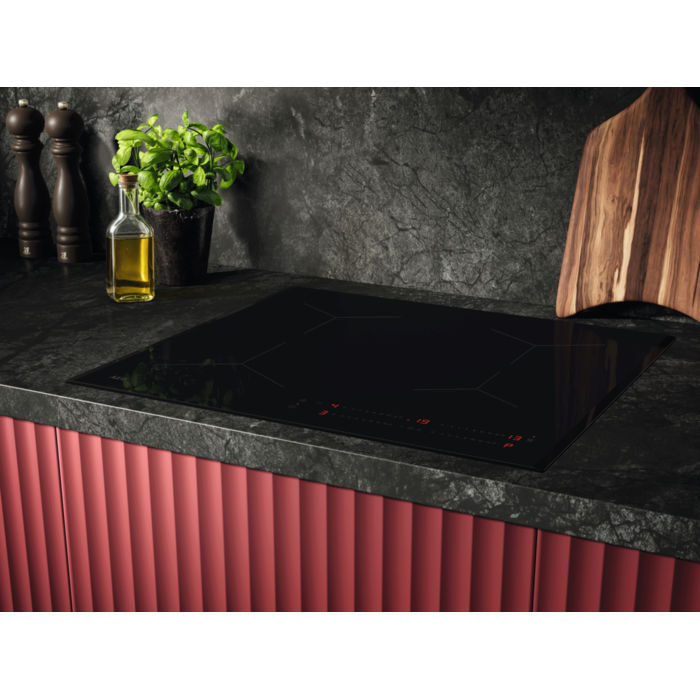 AEG - Induktiotaso - OIO64C00FB