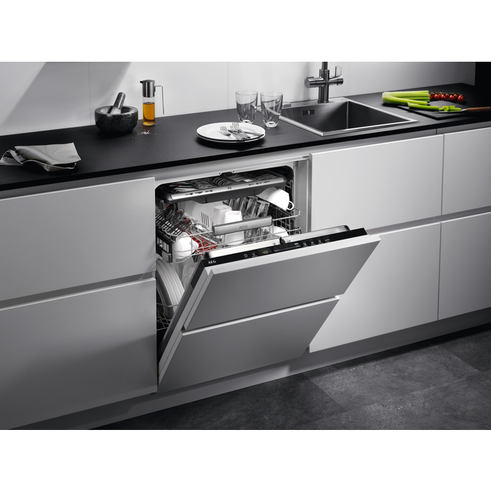 AEG - Integroitava astianpesukone 45-60 cm - FSE85708P