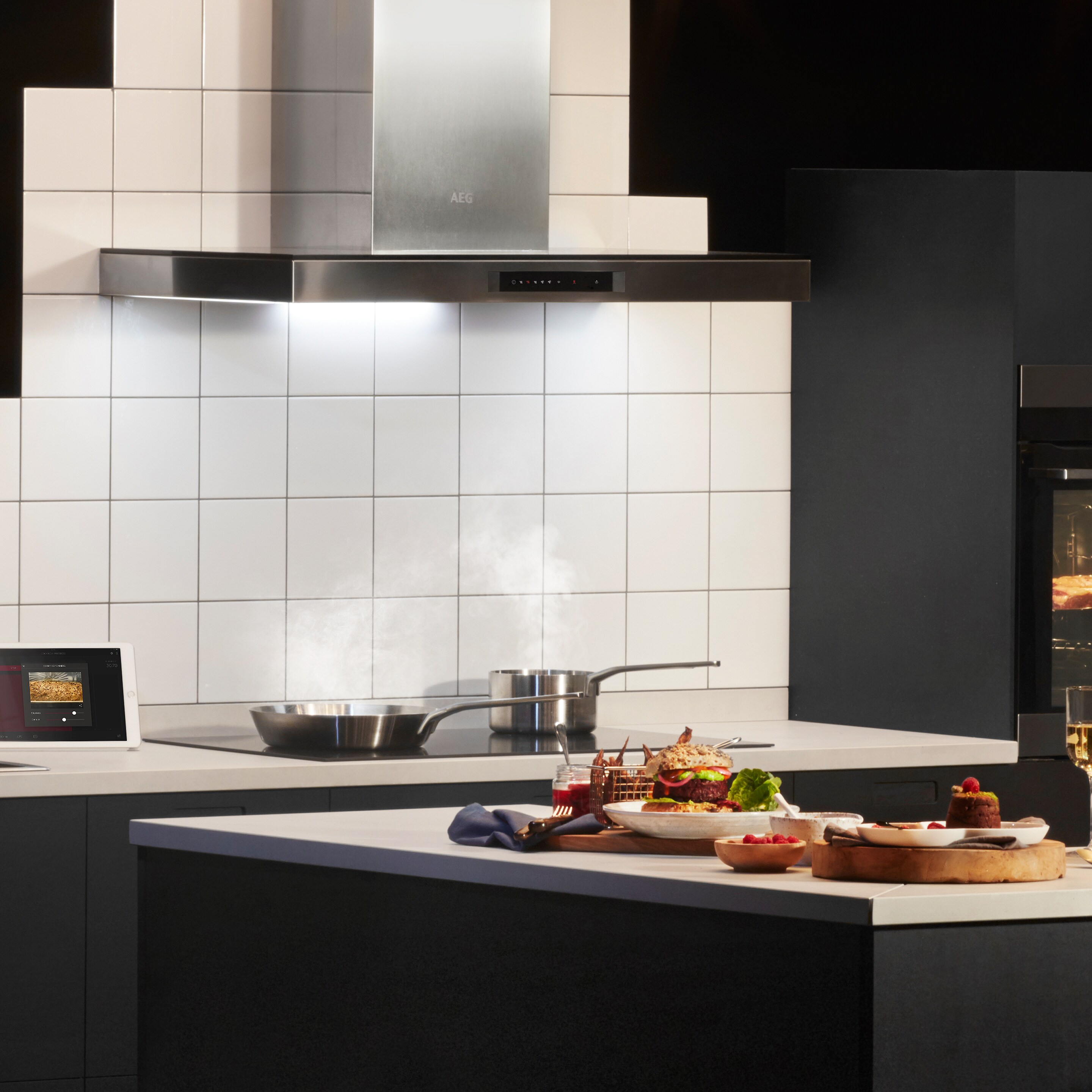 Electroluxin liesituuletin tyylikkäässä keittiössä 