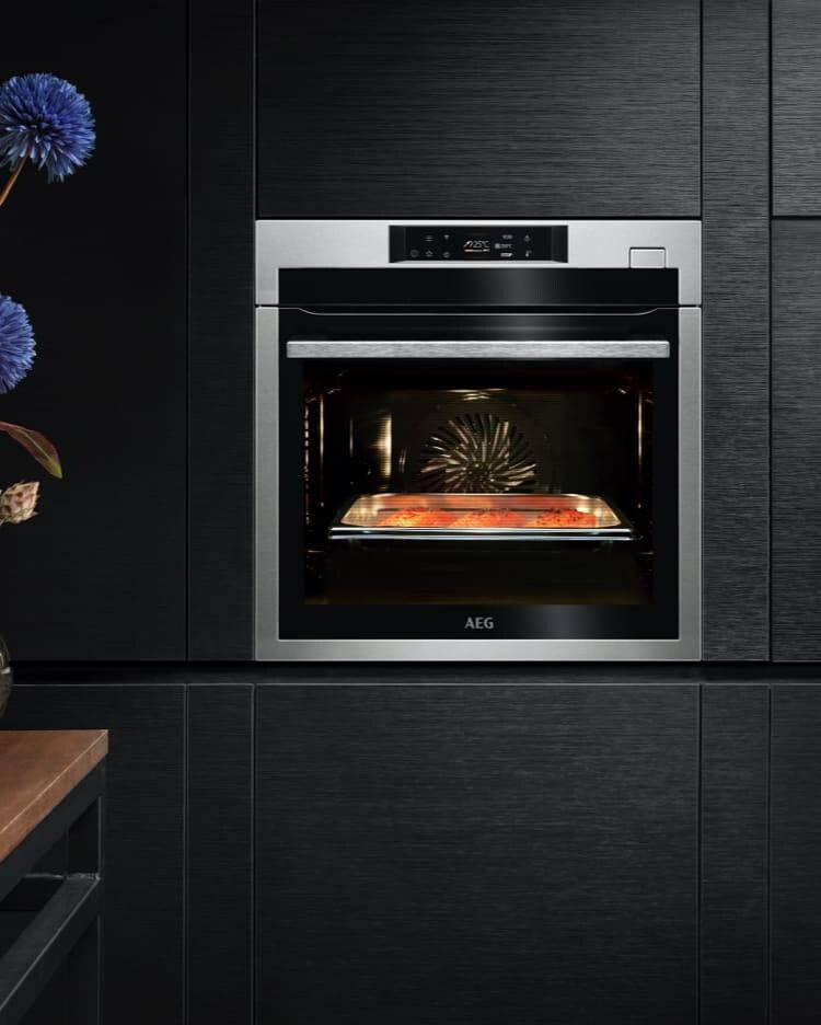 7000 SteamCrisp®-uuni