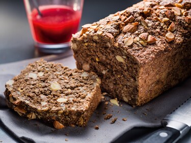 Leipä valmistettu höyryuunissa